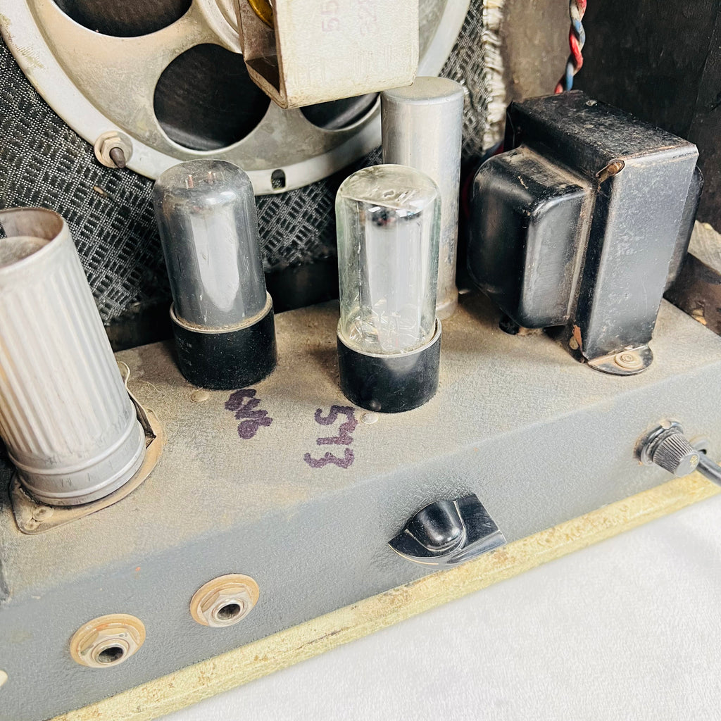 Supro 1x6" Tube Combo Amplifier 1948 - Cream & Black - 9