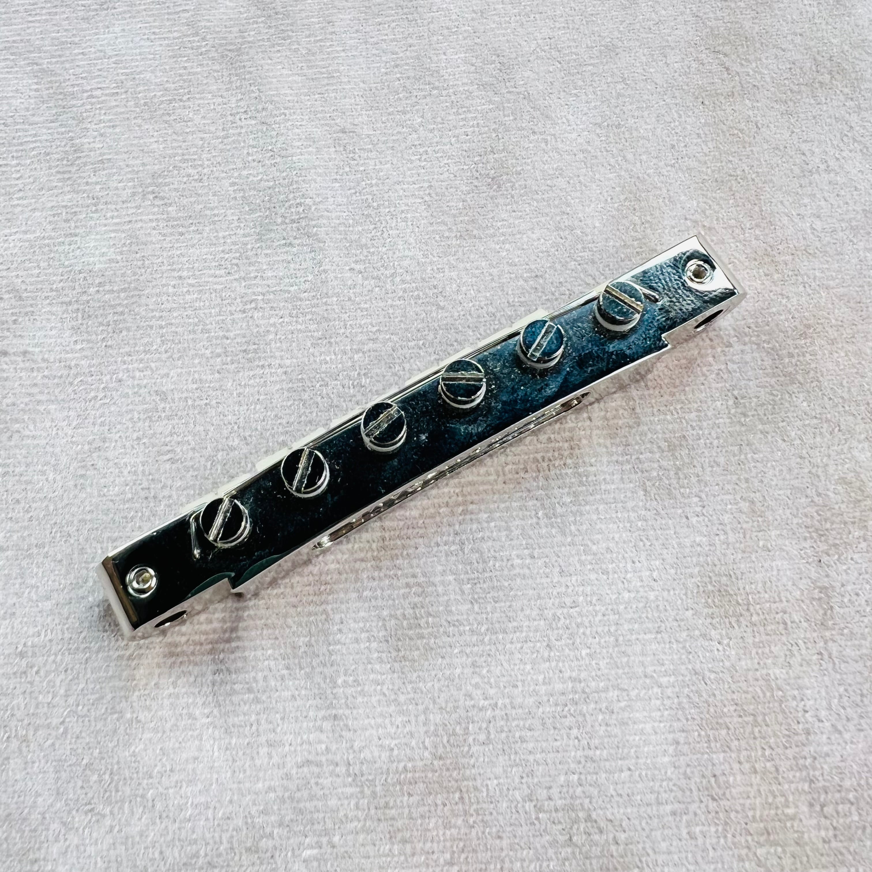 TonePros AVR2-N Vintage Tune-O-Matic Bridge Nylon Saddles - Nickel