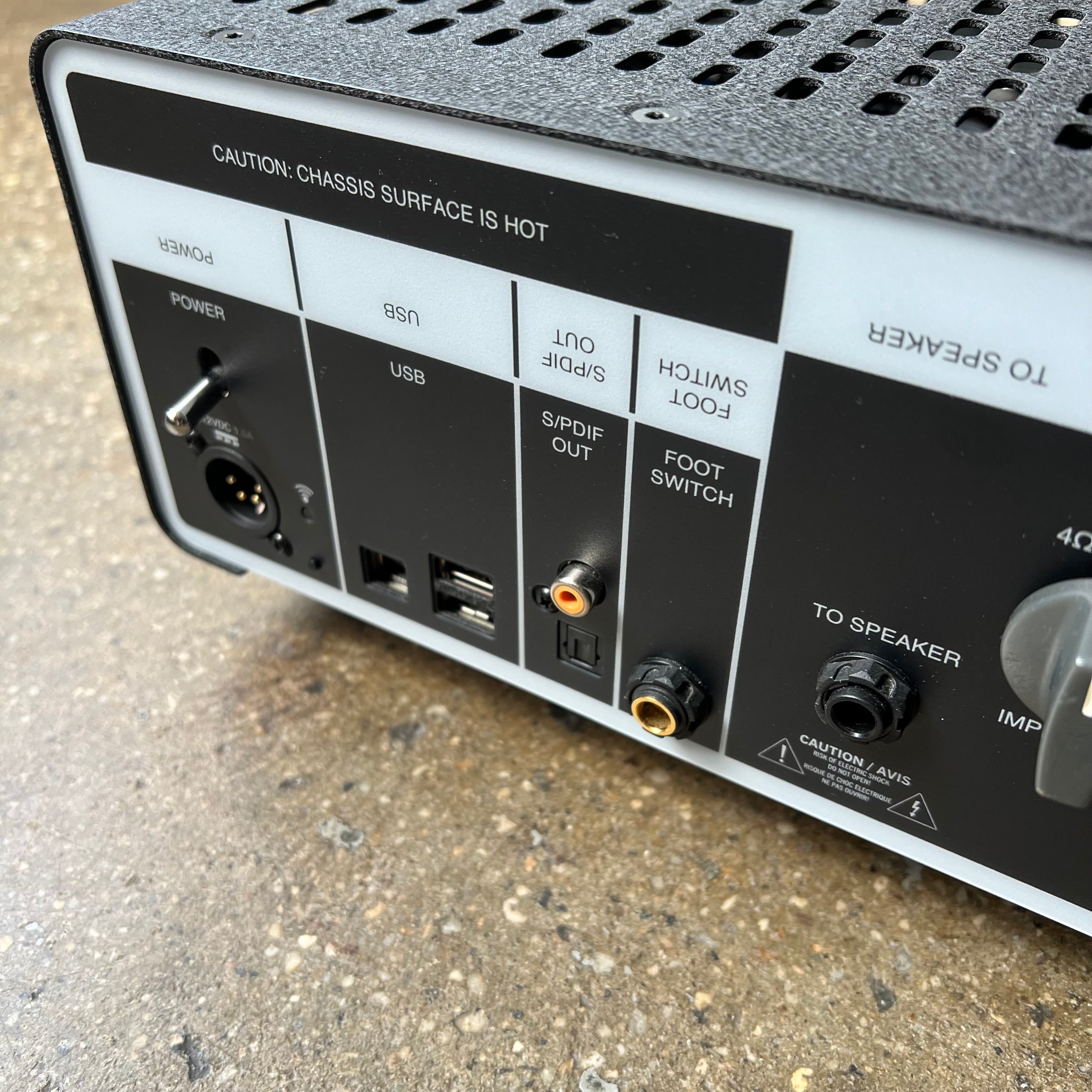 Universal Audio OX Amp Top Box Attenuator 2019 - Present - Silver