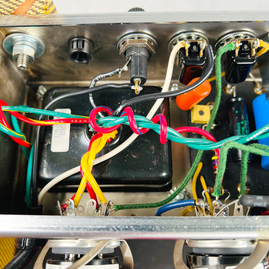 Victoria 50212-T 50w 2x12" Combo Amplifier 2000s - Tweed - 19