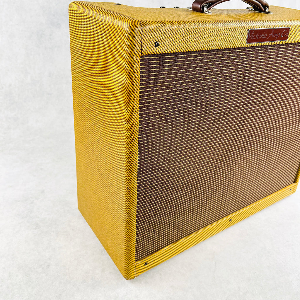 Victoria 50212-T 50w 2x12" Combo Amplifier 2000s - Tweed - 8