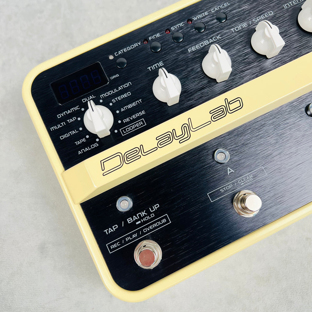 Vox DelayLab Pedal 2010s - Cream - 2