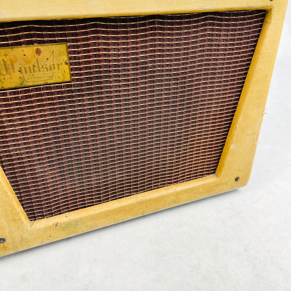 Windsor Custom Built 1x8" Combo Amplifier 2010s - Brown - 4