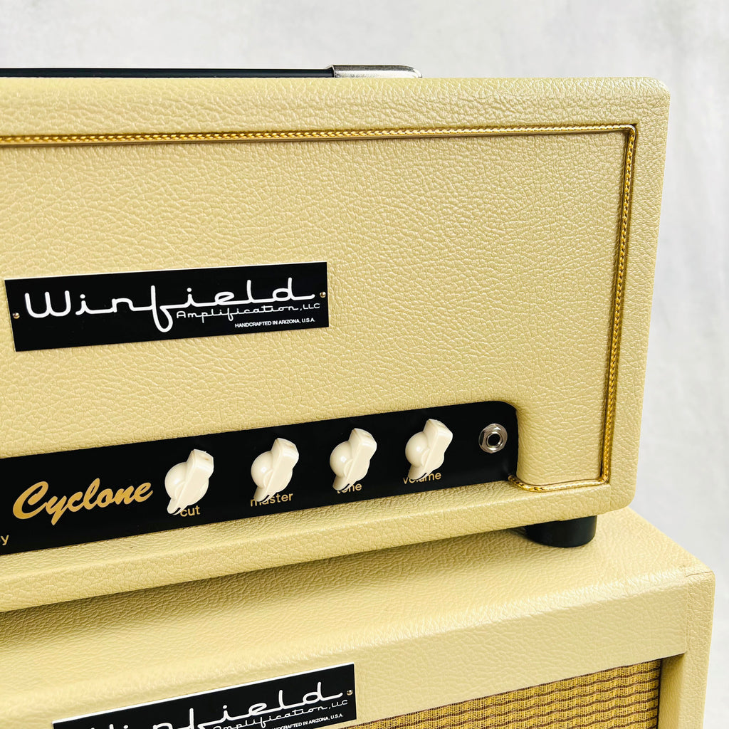 Winfield Cyclone Amplifier Head & 1x12" Cabinet Stack 2012 - Cream - 3