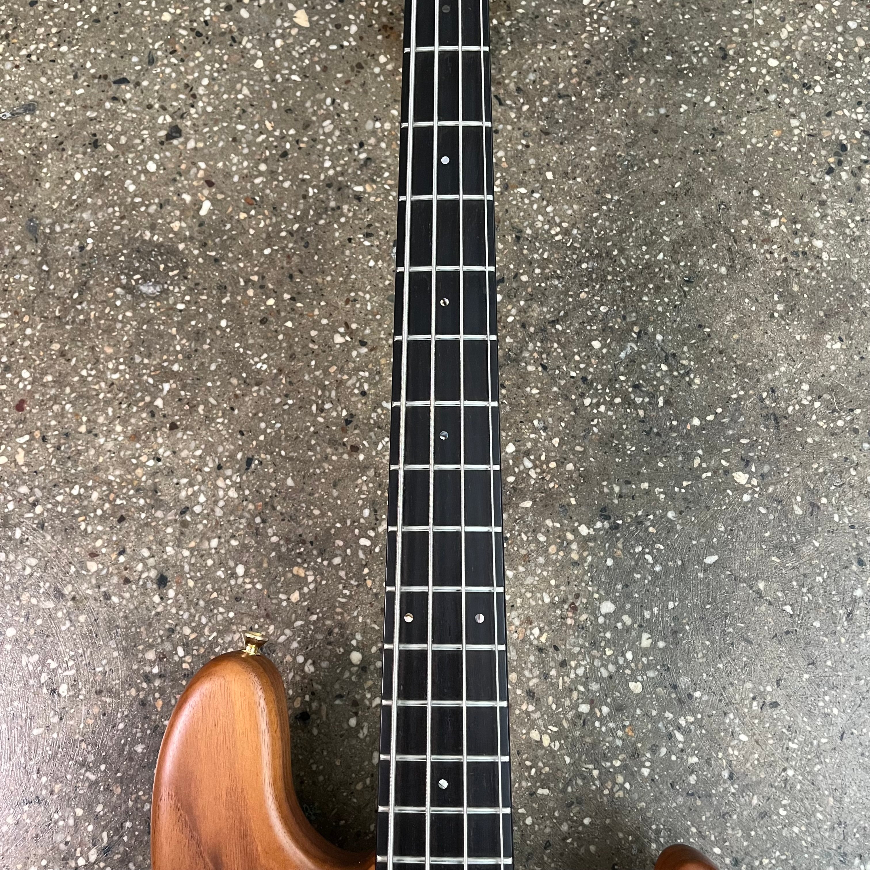 ESP Jazz Bass - Natural | Tone Wolf
