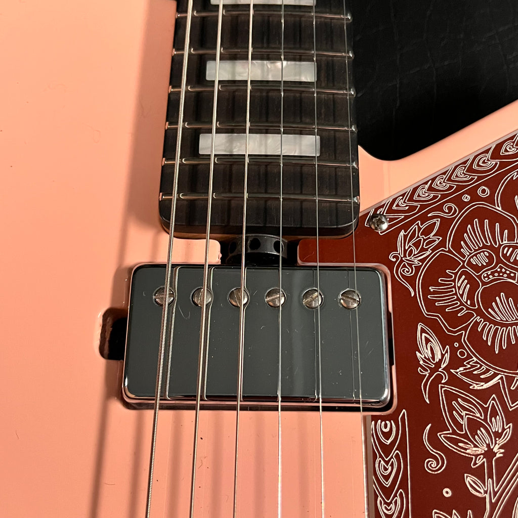 Ernie Ball Music Man Mariposa Omar Rodríguez-López Signature - Pueblo Pink - 11